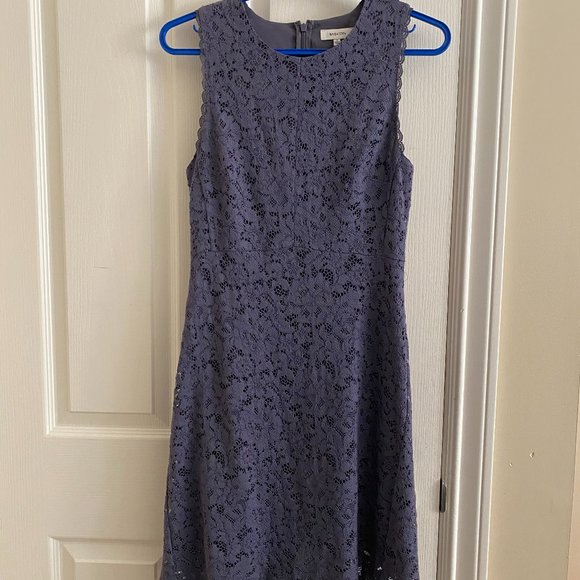 Aritzia Babaton Lace Dress - Picture 2 of 6